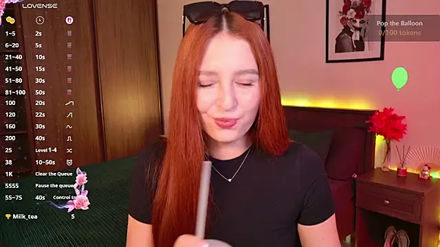 Snapshot of EleanorePeach chatting on 8, 7, 2026 EleanorePeach online show from 8, 7, 2026