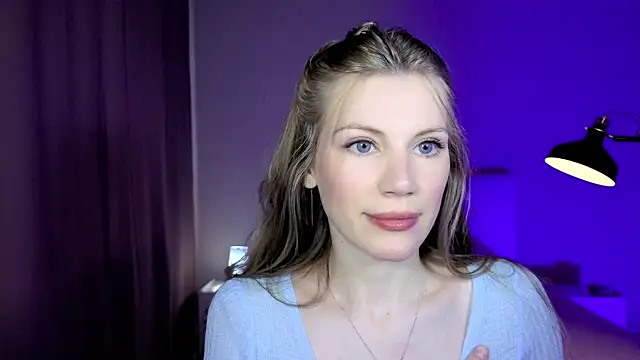 Snapshot of Lilianna_Just chatting on 6, 7, 2026 Lilianna Just online show from 6, 7, 2026