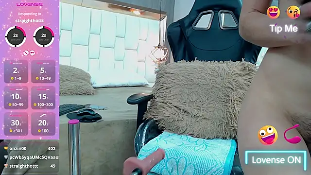 Layla Sia online show from 28, 1, 2025