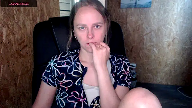 Snapshot of las_sweet chatting on 24, 7, 2026 las sweet online show from 24, 7, 2026
