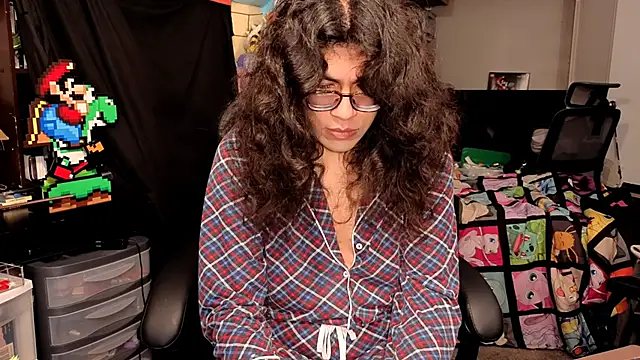 ShinyCherub online show from 18, 11, 2025