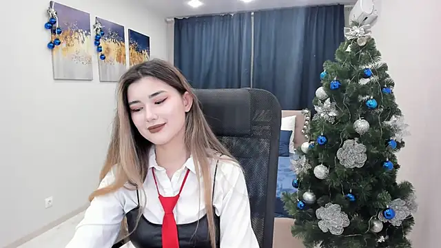 AnneTLi online show from 24, 12, 2024