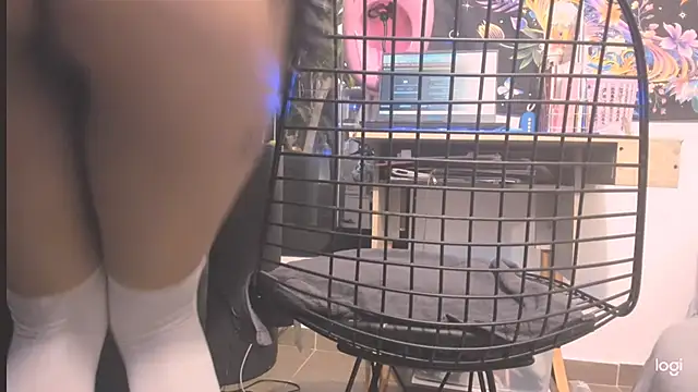 MYFAVOURITESTRAGER online show from 3, 1, 2025