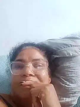 Delicy1 online show from 24, 1, 2025