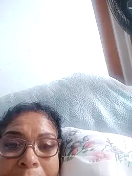 Delicy1 online show from 25, 2, 2026