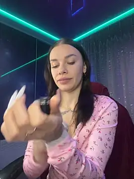 Queen of pain online show from 12, 11, 2025