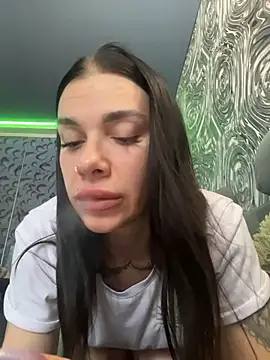 Queen of pain online show from 9, 2, 2026