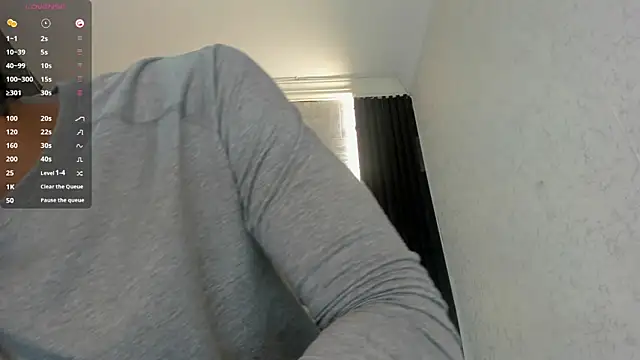 DominicSccott online show from 8, 10, 2025