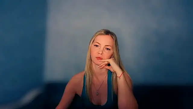 iam Venus online show from 20, 4, 2026