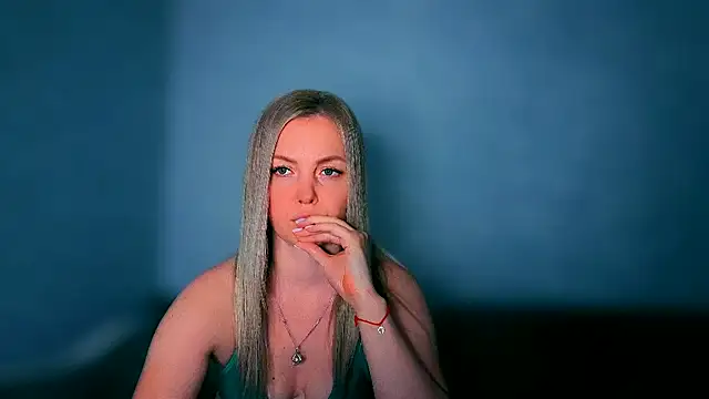 Snapshot of iam_Venus chatting on 24, 4, 2026 iam Venus online show from 24, 4, 2026