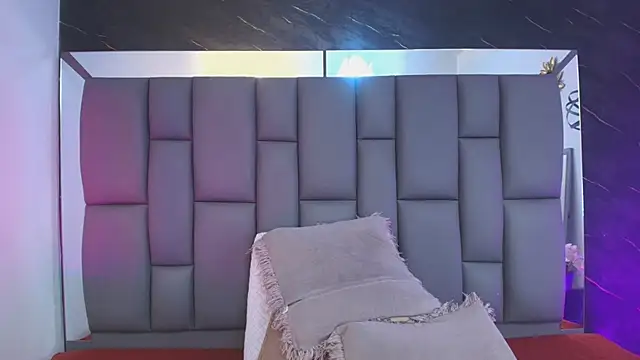  MiaBrown  online show from 19, 2, 2026