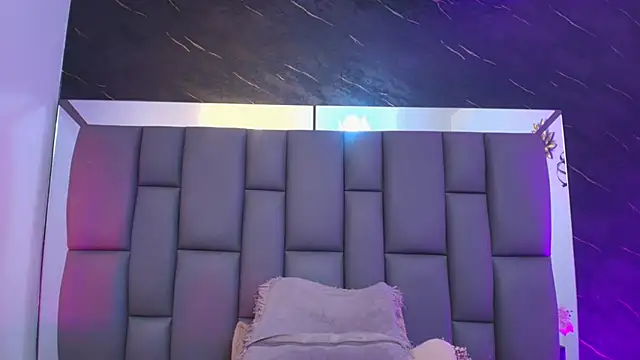  MiaBrown  online show from 27, 2, 2026