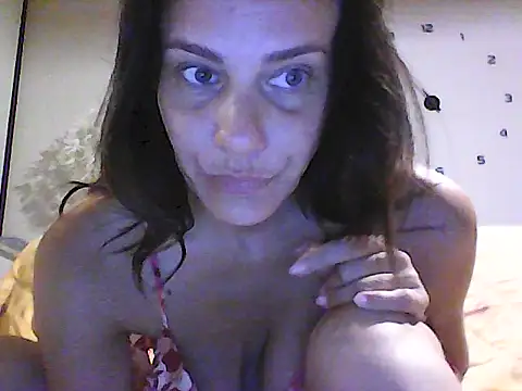 Emyly83 online show from 26, 7, 2026