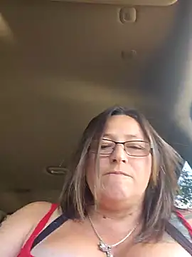 Snapshot of angelbaby1998 chatting on 20, 5, 2026 angelbaby1998 online show from 20, 5, 2026