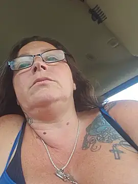 Snapshot of angelbaby1998 chatting on 3, 6, 2026 angelbaby1998 online show from 3, 6, 2026
