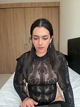 Nicollemays online show from 20, 4, 2026