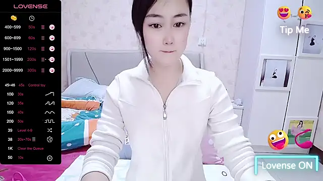 Snapshot of Elvira_baby chatting on 10, 3, 2025 Elvira baby online show from 10, 3, 2025