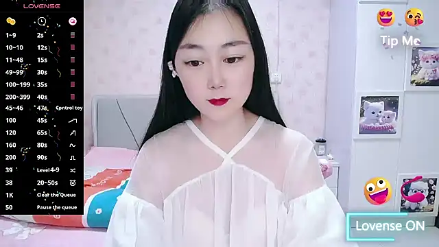 Elvira baby online show from 5, 3, 2026