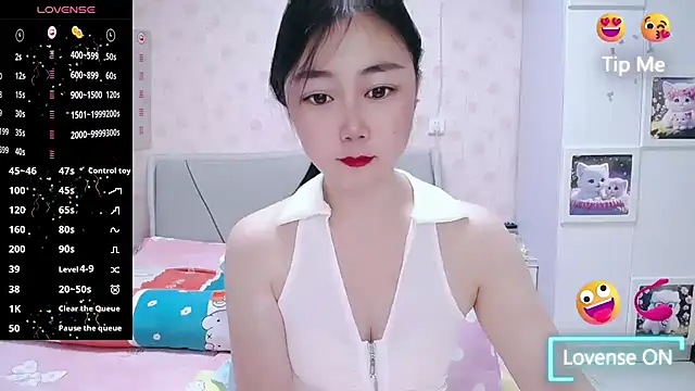 Snapshot of Elvira_baby chatting on 20, 4, 2026 Elvira baby online show from 20, 4, 2026