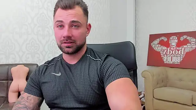 Snapshot of DuncanStone chatting on 15, 1, 2025 DuncanStone online show from 15, 1, 2025