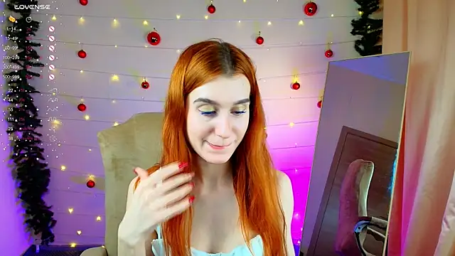 Snapshot of Sally_Biscuit chatting on 22, 12, 2024 Sally Biscuit online show from 22, 12, 2024