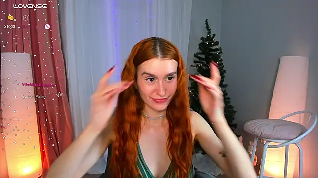 Snapshot of Sally_Biscuit chatting on 28, 12, 2024 Sally Biscuit online show from 28, 12, 2024