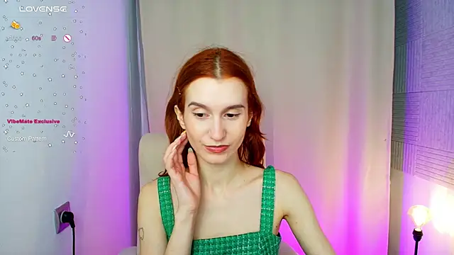 Snapshot of Sally_Biscuit chatting on 8, 2, 2025 Sally Biscuit online show from 8, 2, 2025