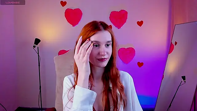 Snapshot of Sally_Biscuit chatting on 13, 2, 2025 Sally Biscuit online show from 13, 2, 2025