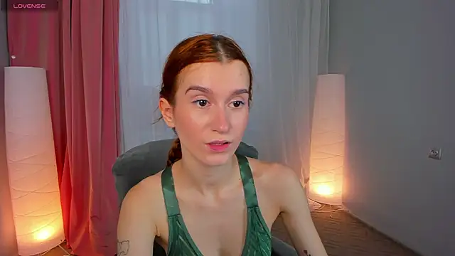 Snapshot of Sally_Biscuit chatting on 21, 2, 2025 Sally Biscuit online show from 21, 2, 2025