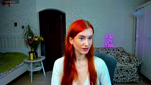 Snapshot of Sally_Biscuit chatting on 18, 9, 2025 Sally Biscuit online show from 18, 9, 2025