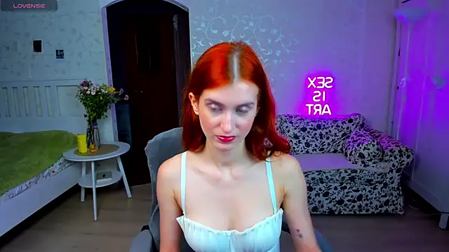 Snapshot of Sally_Biscuit chatting on 20, 9, 2025 Sally Biscuit online show from 20, 9, 2025