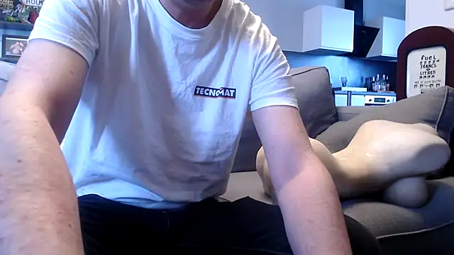 Snapshot of freddy0222222 chatting on 11, 6, 2026 freddy0222222 online show from 11, 6, 2026