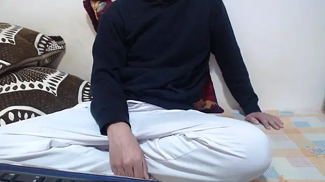 Alexdelarge323 online show from 12, 2, 2026