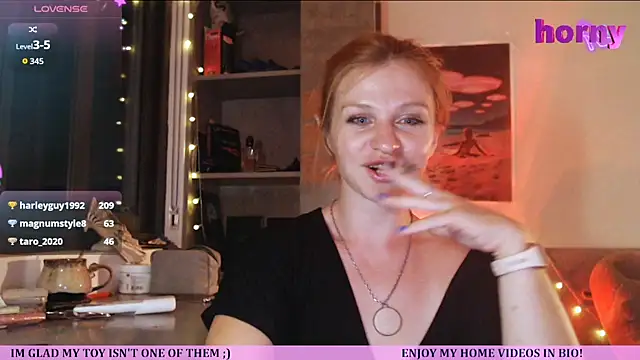 Snapshot of Cassie_Wild chatting on 18, 5, 2026 Cassie Wild online show from 18, 5, 2026