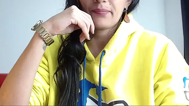 Lucynaugthyy online show from 17, 2, 2025
