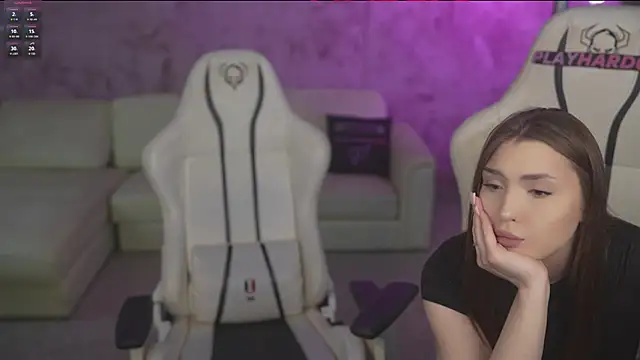 Jasmine Flow online show from 6, 3, 2026