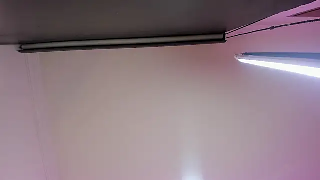 nalalye cruzz  online show from 4, 3, 2026