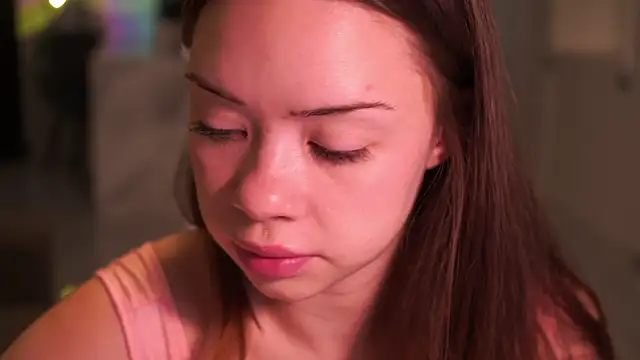 Snapshot of VixenMia chatting on 17, 2, 2026 VixenMia online show from 17, 2, 2026