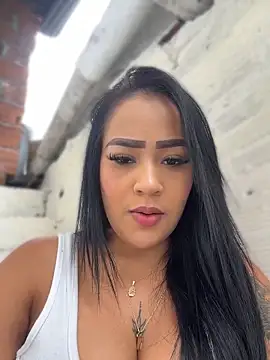 Luisa Fernandaa online show from 16, 4, 2026