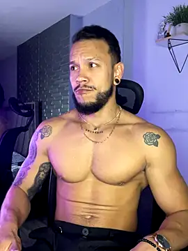 ARON TAYLER01 online show from 9, 11, 2025