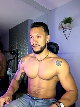 ARON TAYLER01 online show from 5, 12, 2025