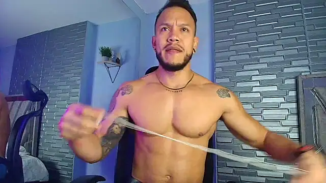 ARON TAYLER01 online show from 13, 2, 2026