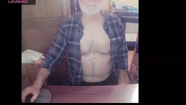 Snapshot of terrybare chatting on 13, 1, 2025 terrybare online show from 13, 1, 2025