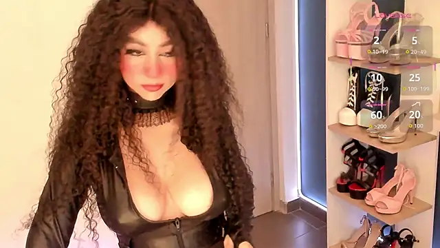 Snapshot of Orianna_reed_ chatting on 10, 5, 2026 Orianna reed online show from 10, 5, 2026