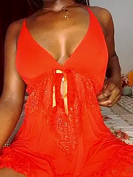 NicRaisaa online show from 10, 10, 2025