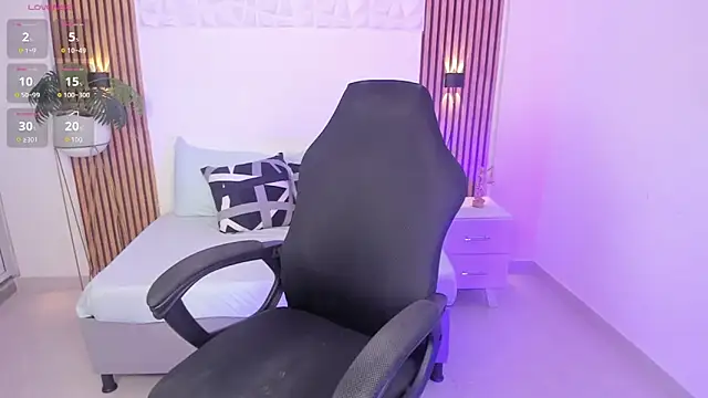 valeria acosta  online show from 17, 10, 2025