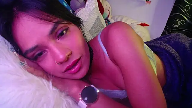 Samara Beltran online show from 9, 12, 2024