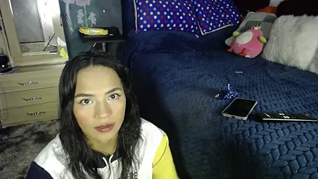 Samara Beltran online show from 17, 12, 2024