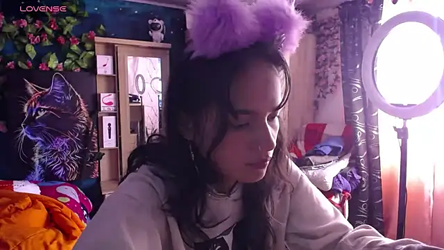 Samara Beltran online show from 17, 2, 2025