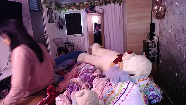 Samara Beltran online show from 27, 9, 2025